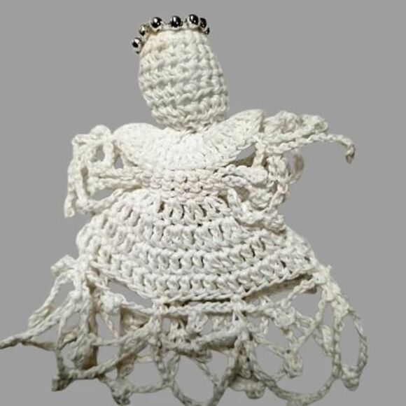 Handmade  Crochet Angel Ornaments-Set of 3 Vintage White Christmas Angels - Picture 3 of 12